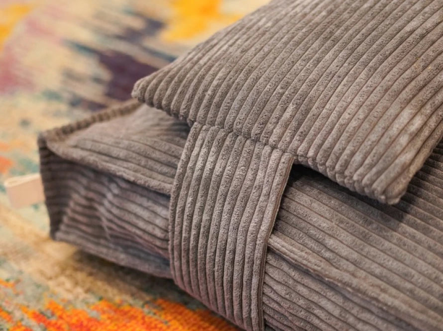 MEMORY FOAM pillow