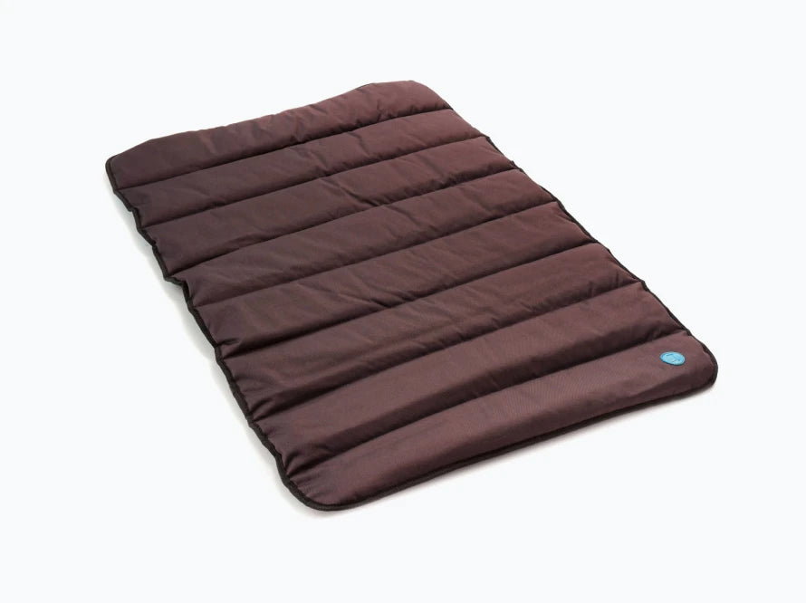 ROLL travel bed