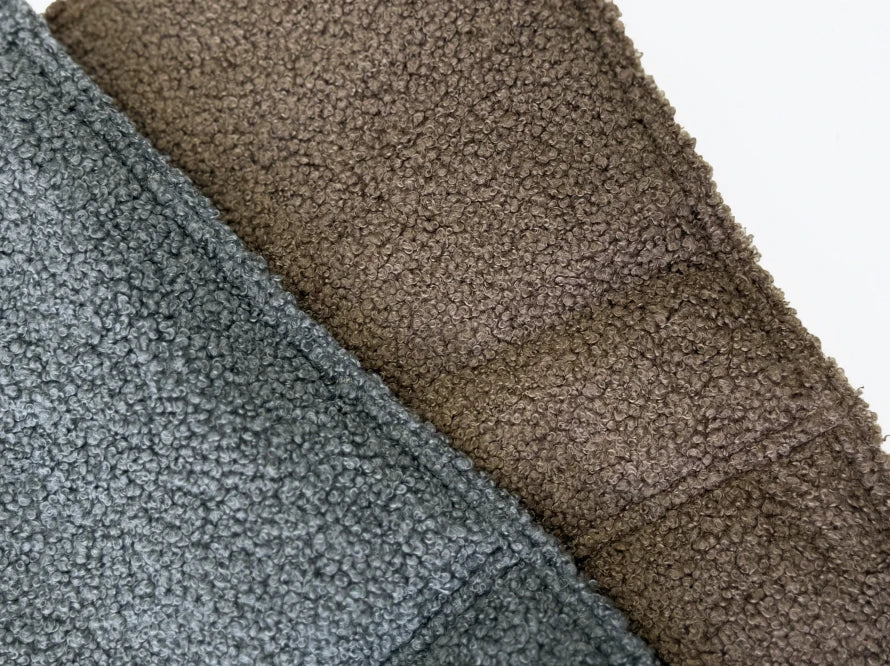 URBAN FUR Faux fur dog mat for miniature and small dogs / Waterproof / Double-sided