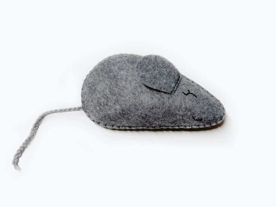 MOUSE SHANTI with mint