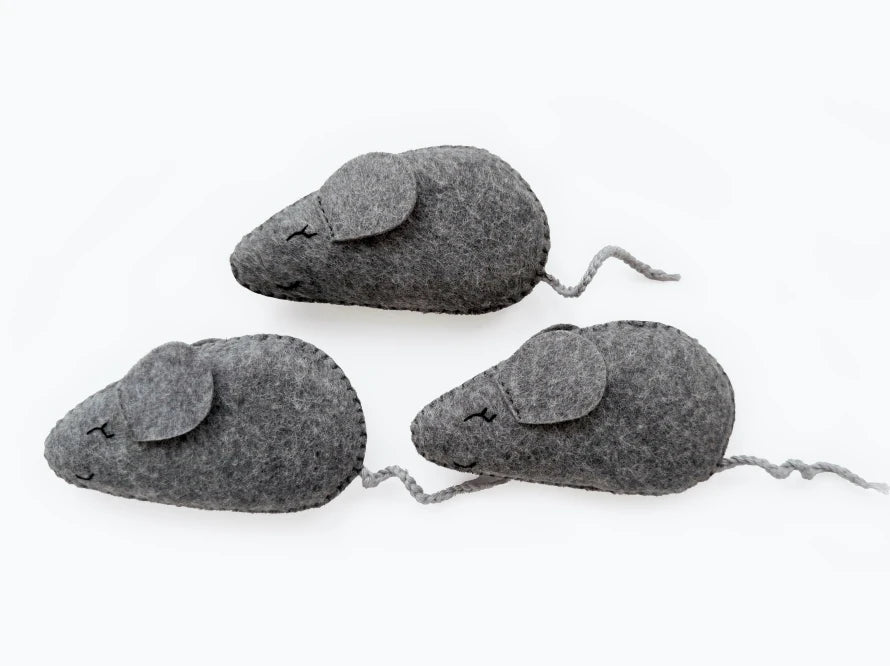 MOUSE SHANTI with mint