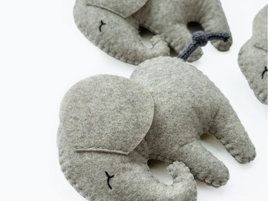 ELEPHANT OM with Mint