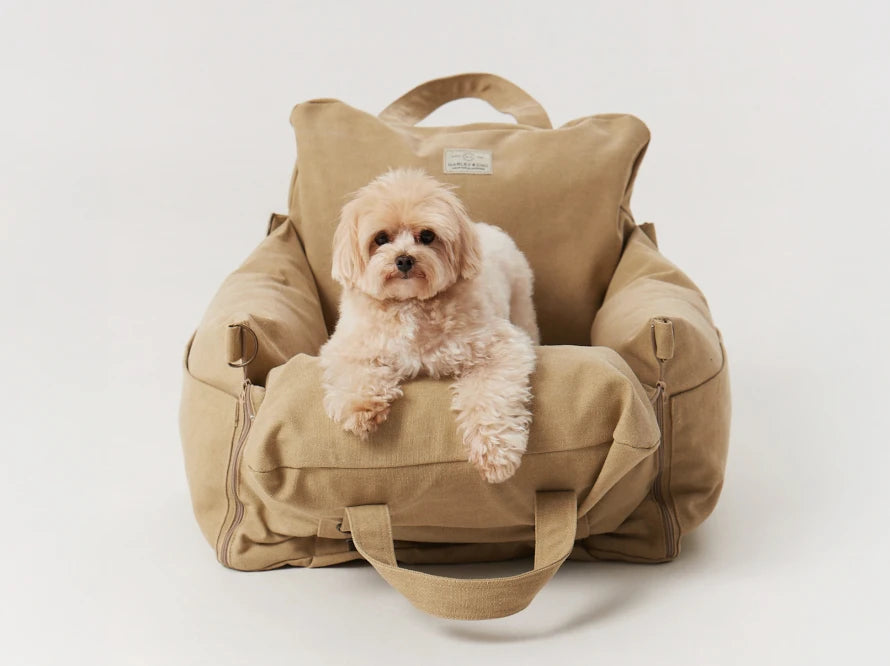 BUGGY MOKKO Car seat for dogs made of faux leather and furniture velour for miniature and small dogs / Dog carrier bag / Waterproof / Premium