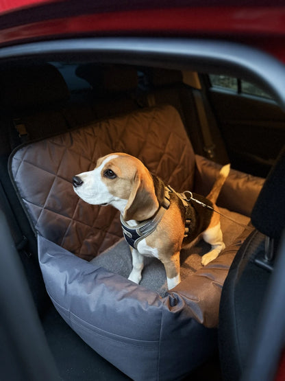 BUGGY MOKKO Car seat for dogs made of faux leather and furniture velour for miniature and small dogs / Dog carrier bag / Waterproof / Premium
