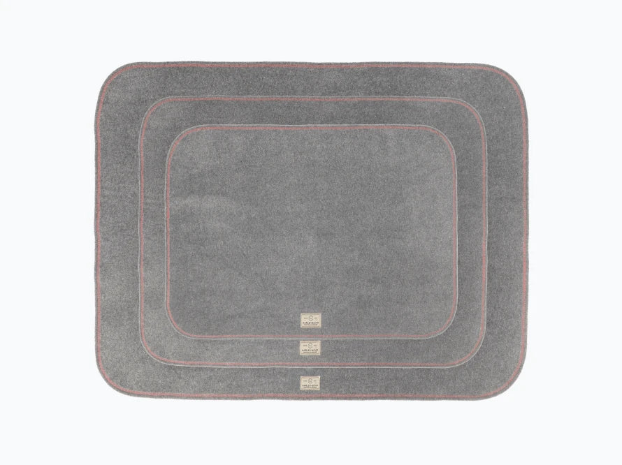 Tysha Fleecedecke#Grau