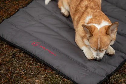 ROLL travel bed